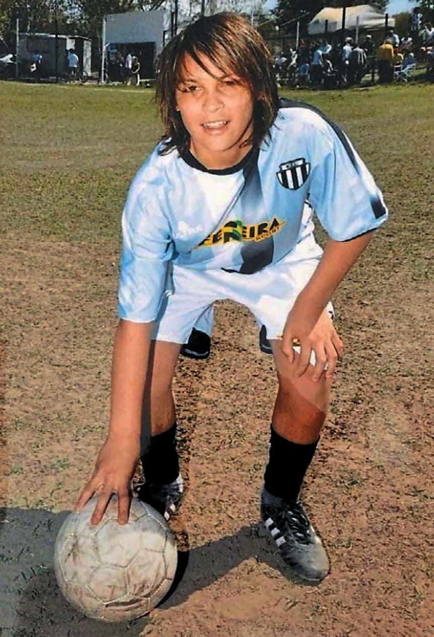 lautaro-martinez-nino_w862