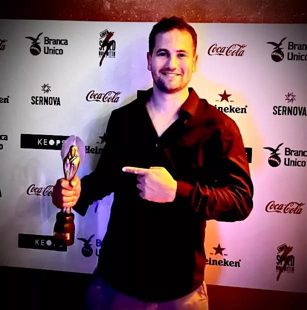 a81d2323-5050-40d4-a6c4-14c2f3782ba1