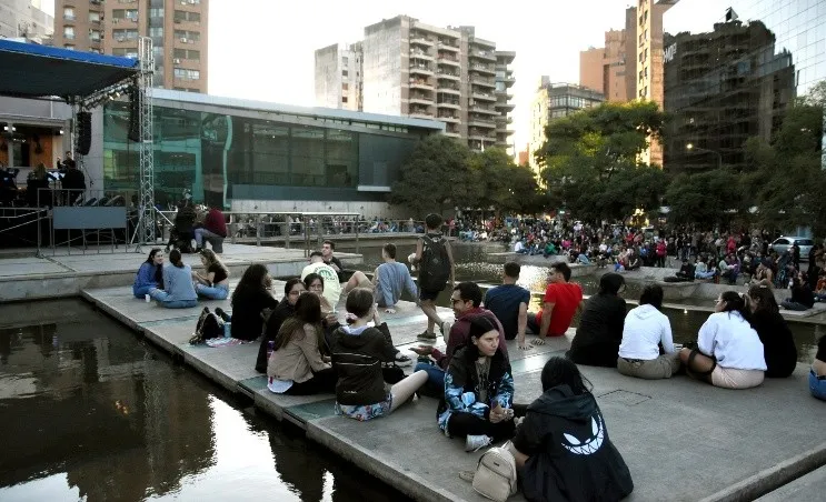 15-04-2022_el_turismo_urbano_que_propone.jpg_258235706