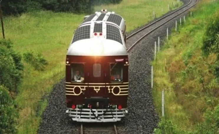 tren_solar.jpg_256388664