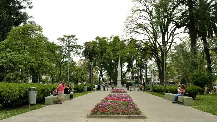 tucuman-plaza-belgranojpg