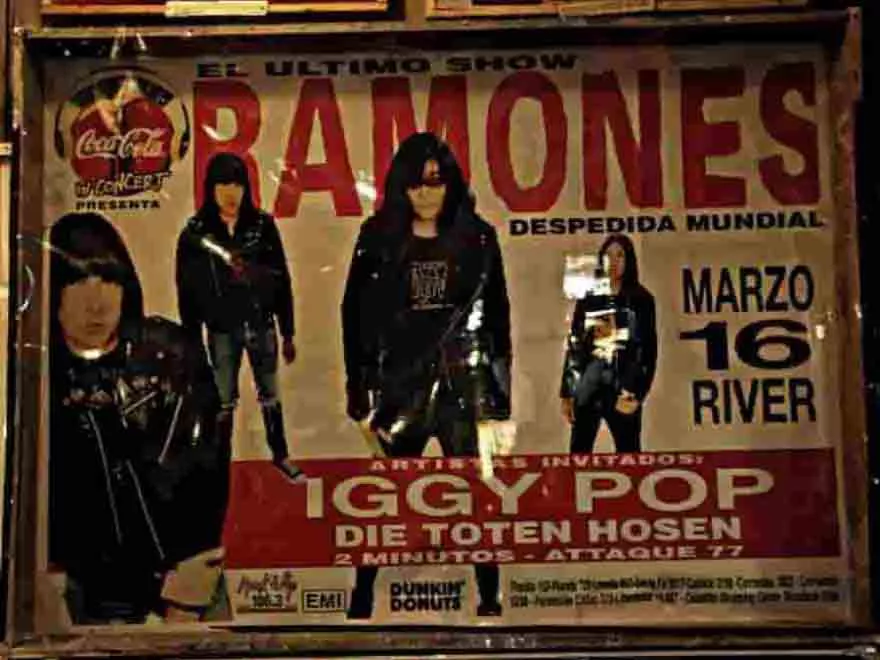 The-Ramones-880x660