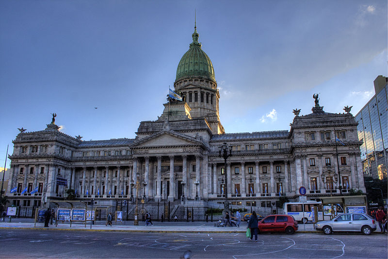 800px-Congreso-sol_cupula-TM