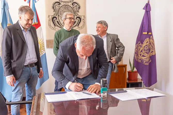 2023-10-04 convenio con municipios UUPP 02 interiores-13