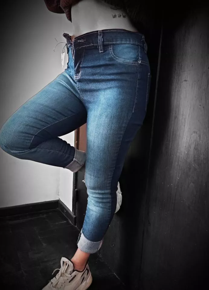 My Evestier Show Room 05