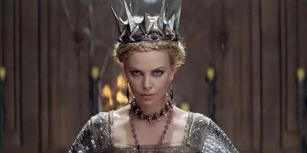 blancanieves-y-la-leyenda-del-cazador-2012-charlize-theron-1585249119