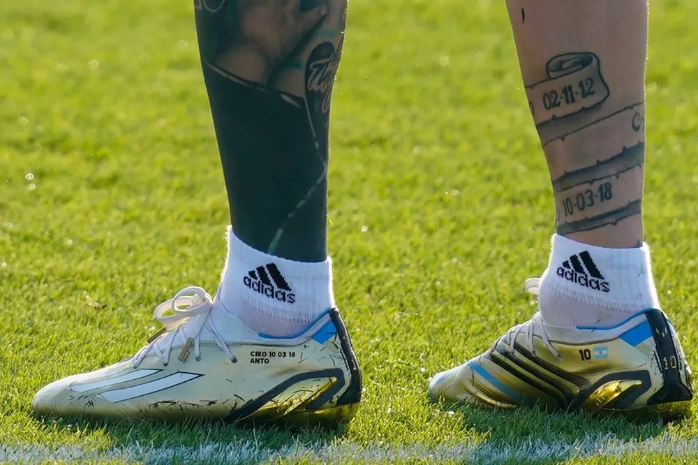 JUVSBFREXBDEVHGW32OQSG5V3A