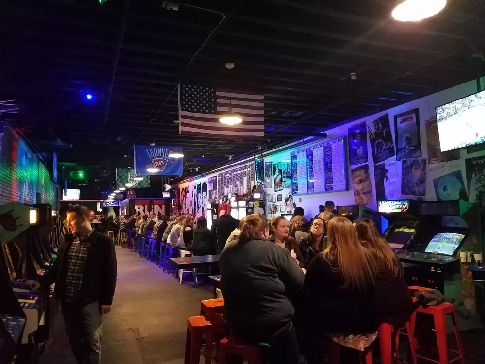 FlashBack Retro Pub OKC