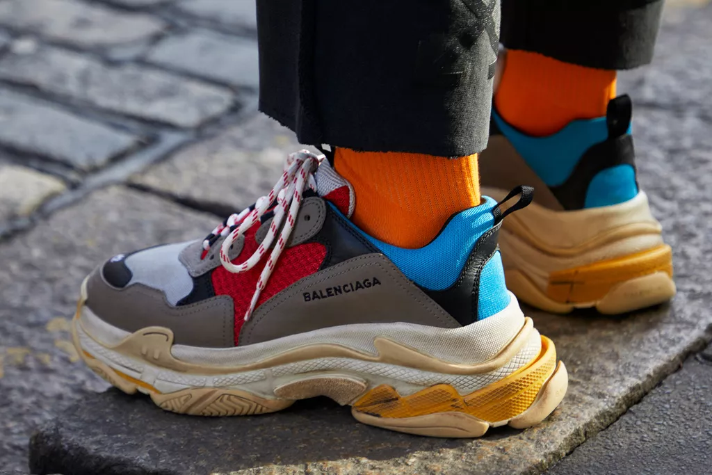 balenciaga-triple-s-red-blue-2
