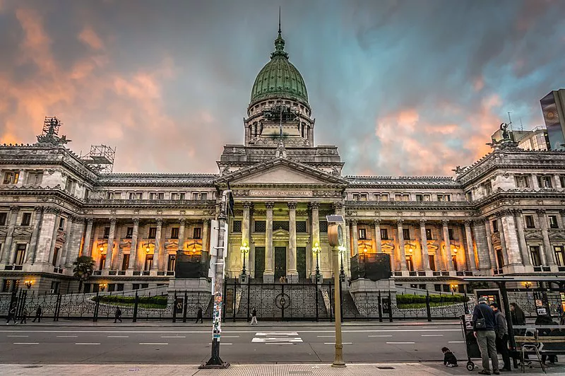 800px-Congreso_de_la_Nación_Argentina_04