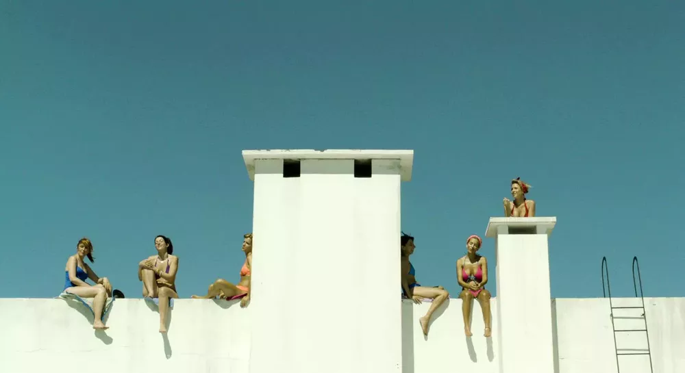 MV5BNzFiN2E0MTMtMGM3My00MTgxLThhN2MtMmQ0MDEyMzViNzBjXkEyXkFqcGdeQXVyNDg4NTAwNDE@._V1_