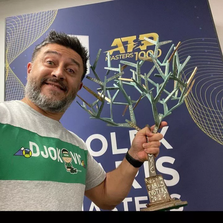 ulises-badio-con-el-trofeo___9fBVB5WTiB_720x0__1