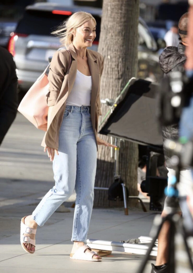 Asi-se-usan-los-jeans-esta-primavera-2023-5-740x1043.jpg