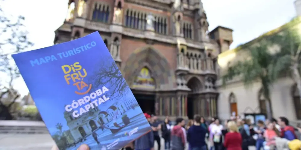 anfitriones de turismo