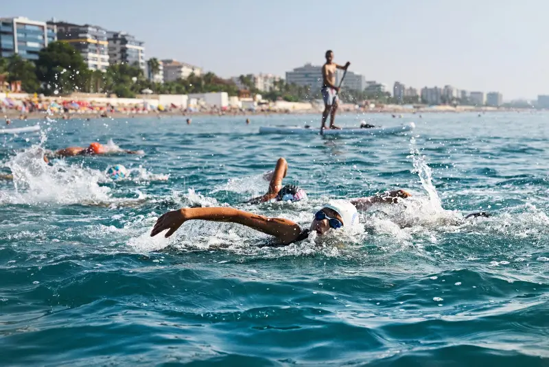 nadador-turquía-natación-aguas-abiertas