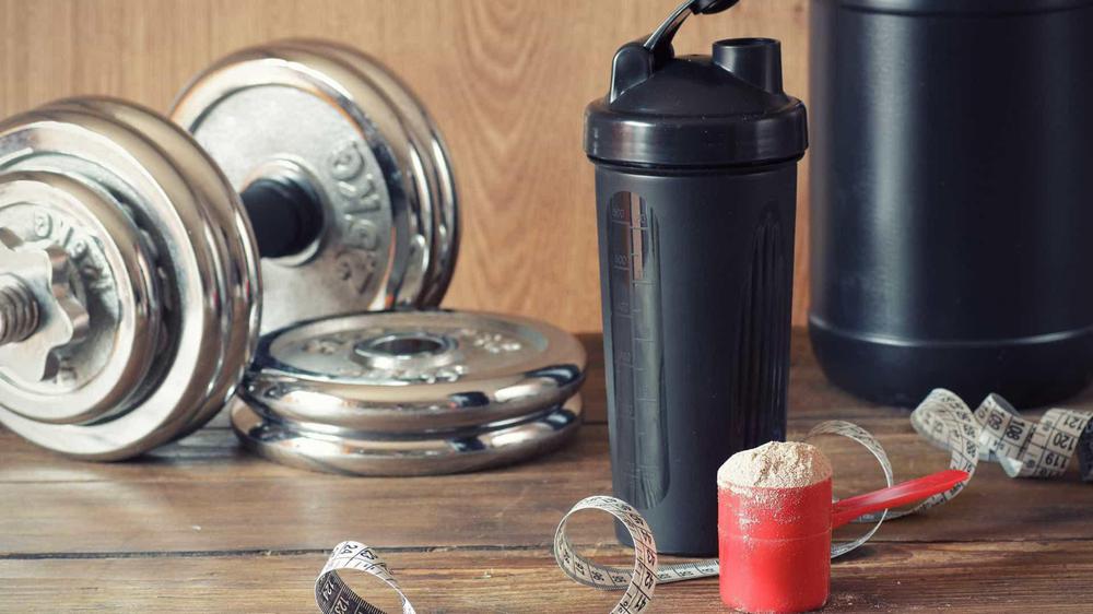 suplemento proteinas gimnasio