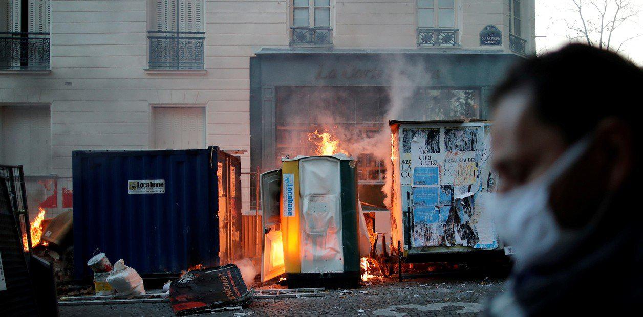 Incidentes en Paris 3