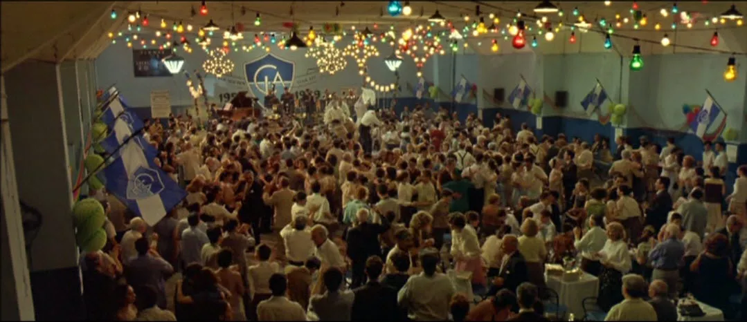 Luna de Avellaneda - El club lleno pista de baile 1952