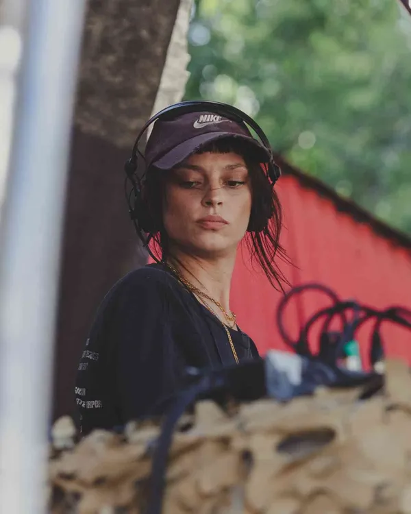 Domingo Sivinski Hangar Club