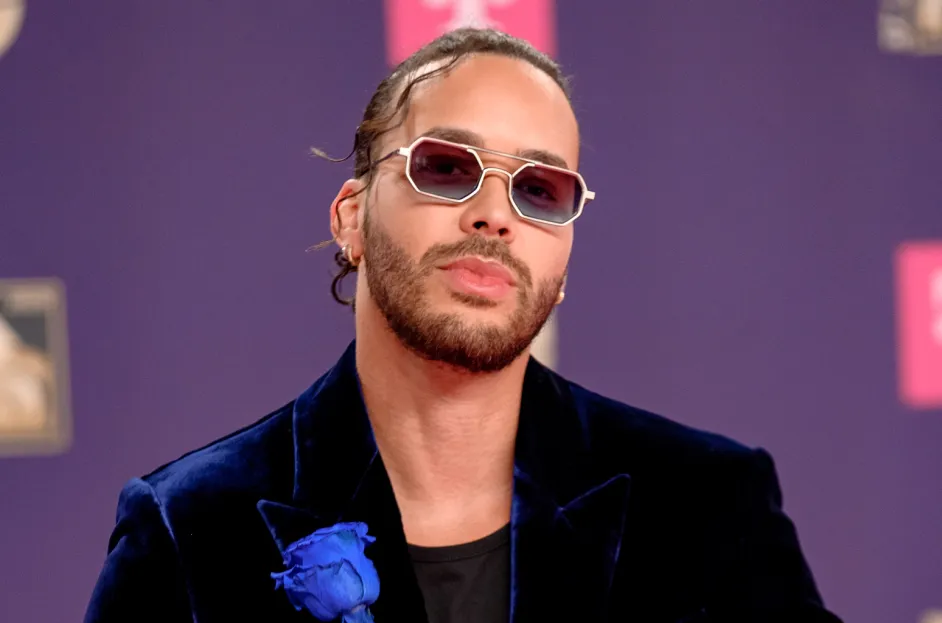 Prince-Royce-feb-20-2025-billboard-espanol-1548