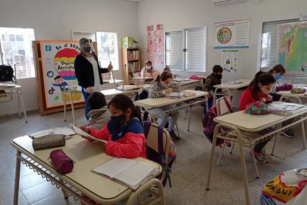 aula escuelas covid