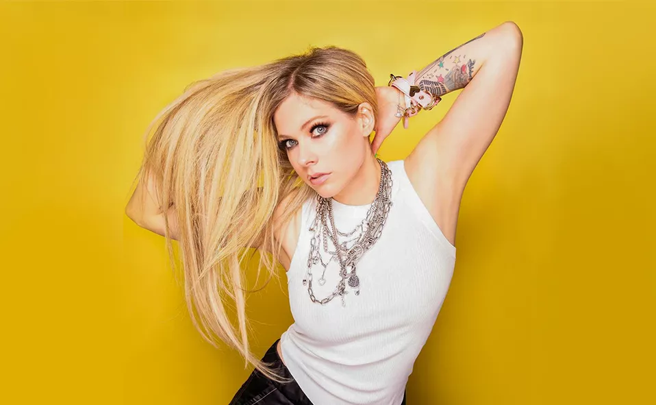 imagen-cantante-blanco-polemica-mostrarse