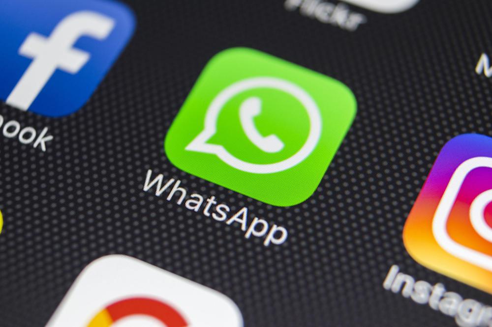 whatsapp smartphone