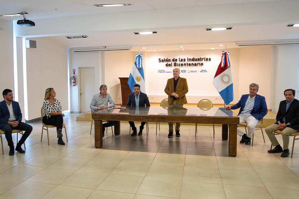 acastello alcohol en gel barbijos