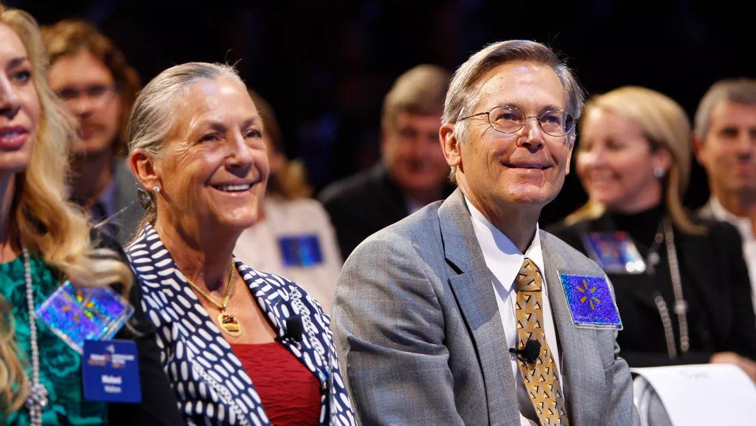 alice-jim-y-rob-walton-en-un-evento_0