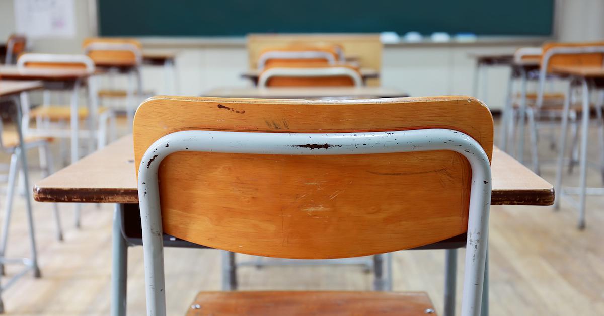 aula vacia escuela clases