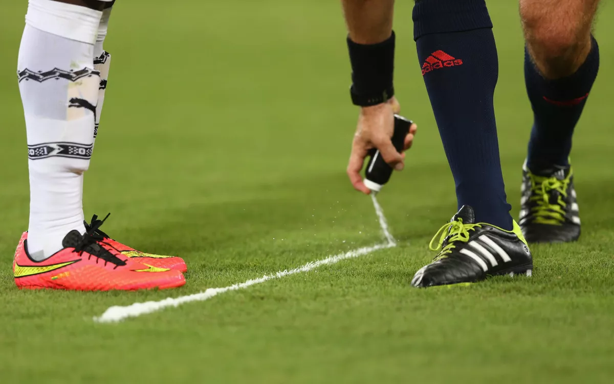 fifa spray aerosol