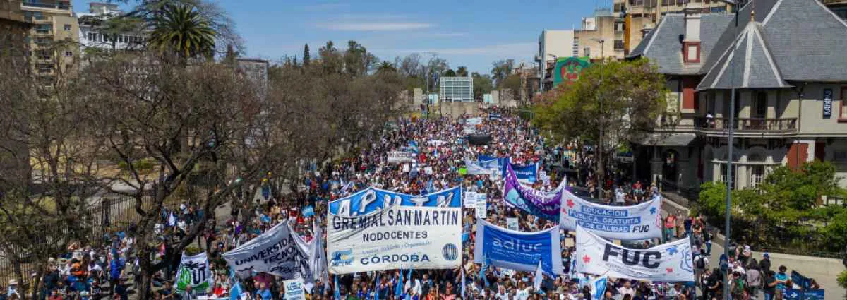 marcha universitaria cordoba