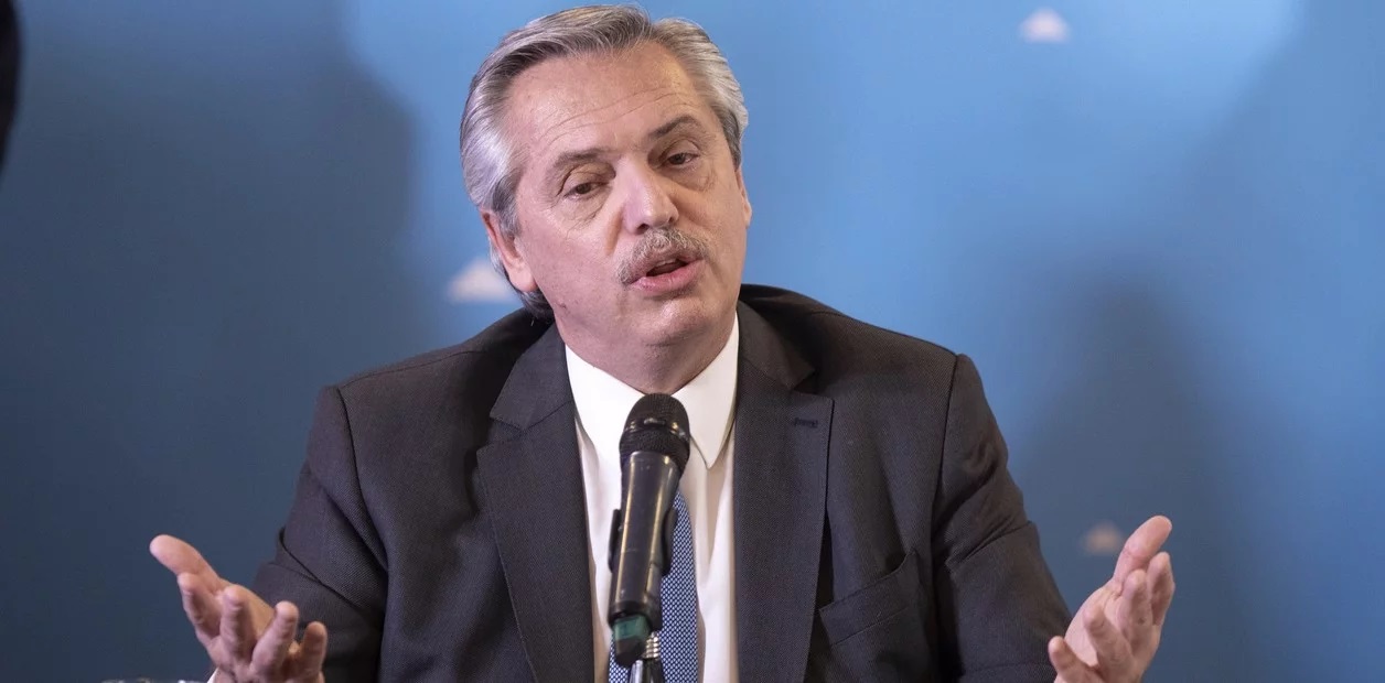 alberto-fernandez-en-la-presentacion___U03BfSDn_1256x620__2