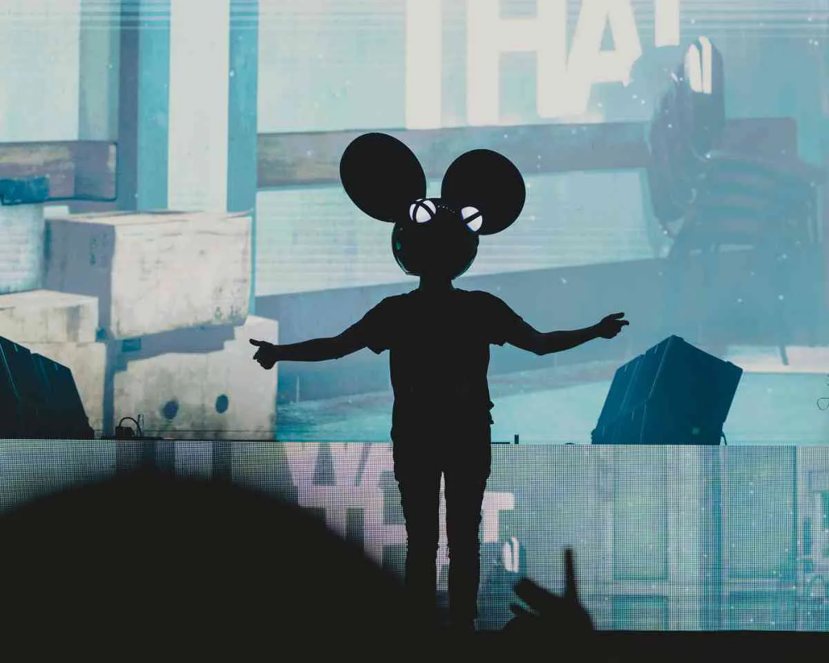 Domingo Deadmau5 Montaña