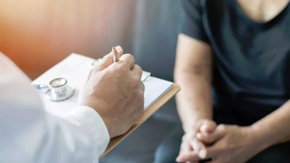 medico paciente mujer
