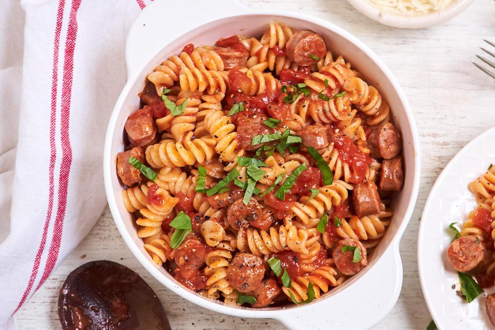 af15e93eadbe435f7285b01cb0ee90e0__0012_10_-_Tirabuzones_con_salsa_de_salchichas (2)