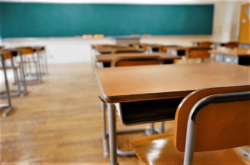 aula silla escuela clases