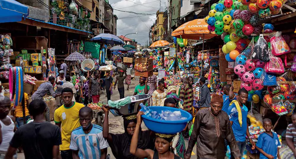 mercado-en-lagos.jpg.imgo