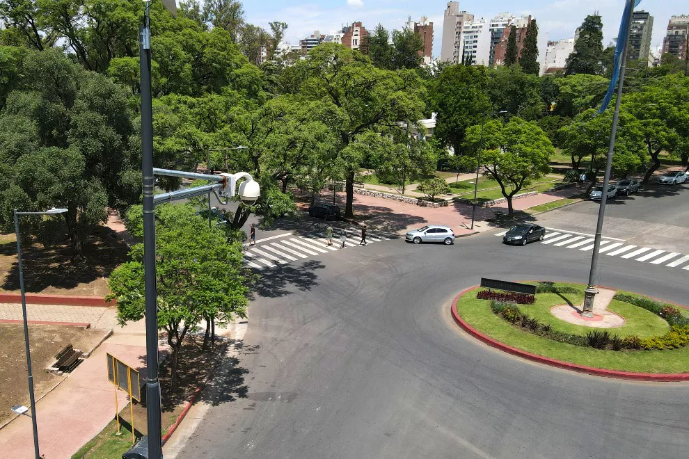 Videovigilancia-parque-Sarmiento-3