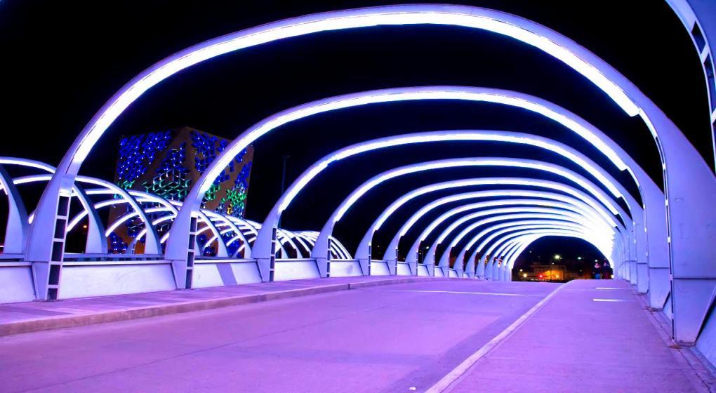 puente del bicentenario cordoba noche