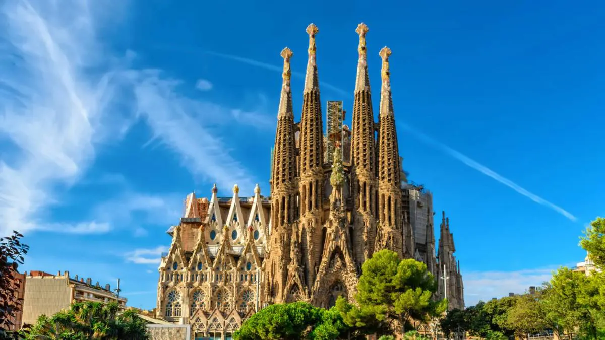 basilica-de-la-sagrada-familia