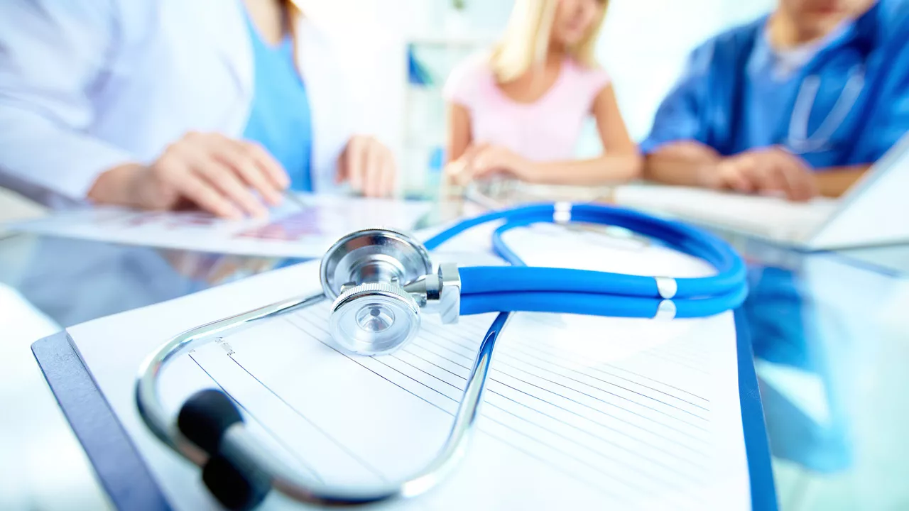 medico niños salud certificado