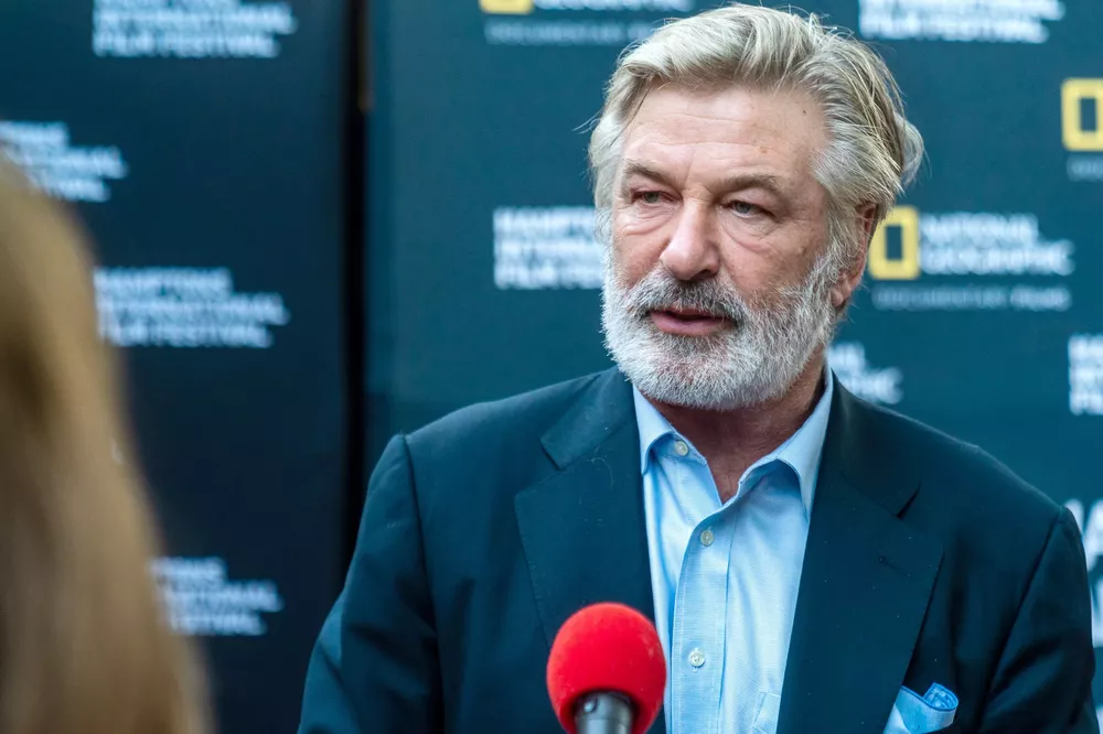 hamptons-international-film-festival-chairman-alec-baldwin-news-photo-1634876773