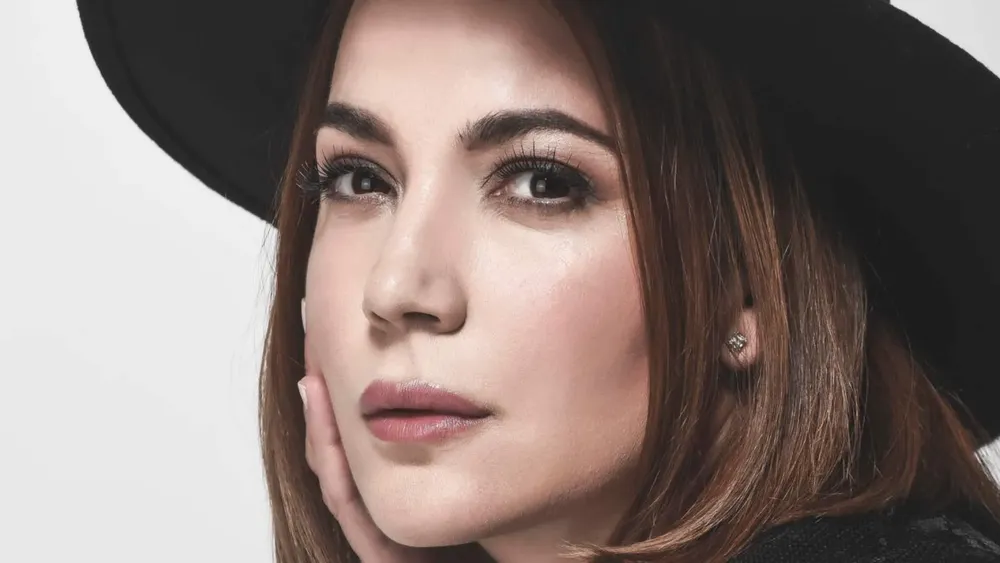 valeria-gastaldi-rinde-homenaje-a-mexico-con-una-version-de-amor-eterno