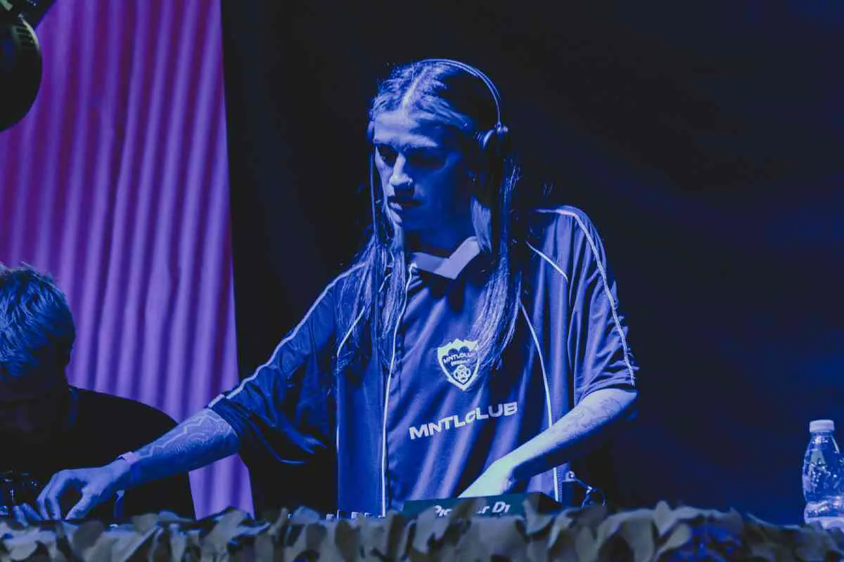 Domingo Pampa Hangar Club